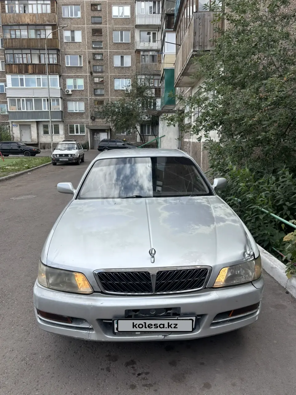 Ниссан Laurel, 1998