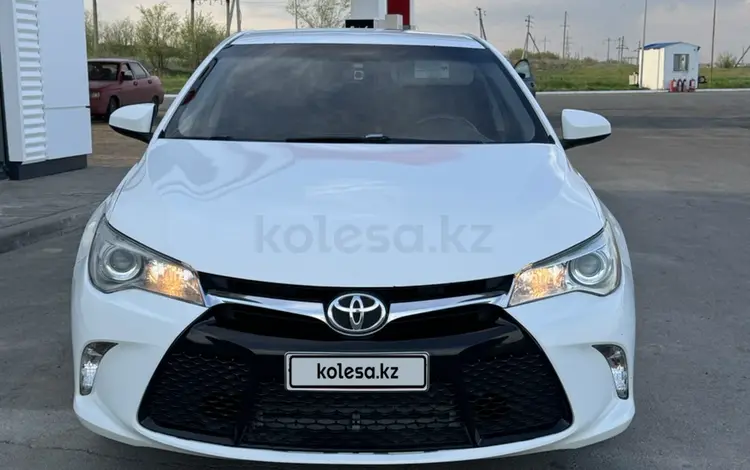 Toyota Camry 2015 года за 5 600 000 тг. в Уральск