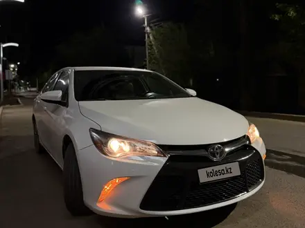 Toyota Camry 2015 года за 5 600 000 тг. в Уральск – фото 9