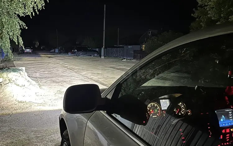 Volkswagen Touareg 2005 года за 4 400 000 тг. в Астана