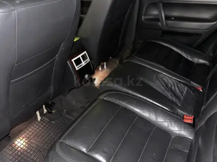 Volkswagen Touareg 2005 года за 4 400 000 тг. в Астана – фото 6
