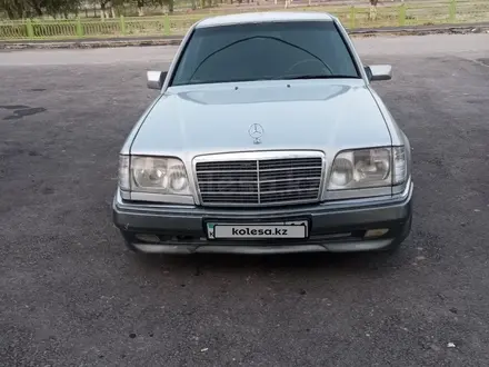 Mercedes-Benz E 280 1994 года за 1 700 000 тг. в Кызылорда – фото 2