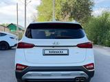 Hyundai Santa Fe 2019 годаүшін12 500 000 тг. в Уральск – фото 5