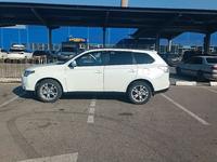 Mitsubishi Outlander 2012 годаүшін8 400 000 тг. в Алматы