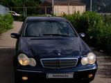 Mercedes-Benz C 320 2000 годаүшін4 500 000 тг. в Алматы