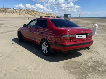 Toyota Carina E 1995 года за 1 950 000 тг. в Конаев (Капшагай) – фото 4