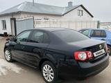 Volkswagen Jetta 2010 года за 4 000 000 тг. в Астана – фото 4