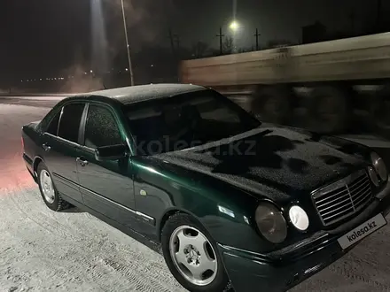 Mercedes-Benz E 280 1996 года за 2 800 000 тг. в Топар