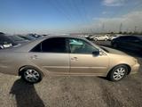 Toyota Camry 2002 годаfor3 076 667 тг. в Алматы – фото 3