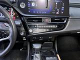 Lexus ES 250 2022 года за 24 000 000 тг. в Алматы – фото 3