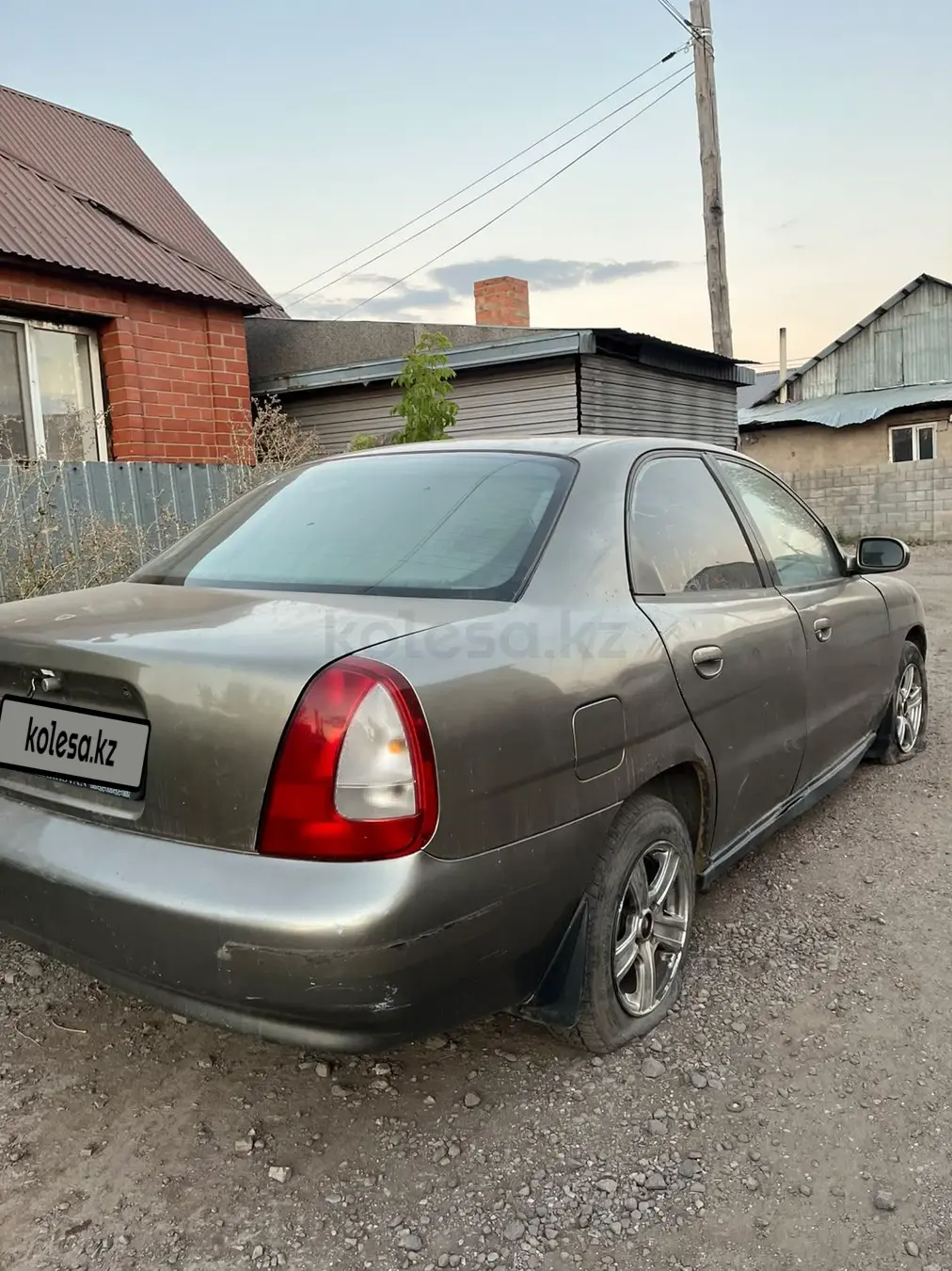 Daewoo Nubira, 2001