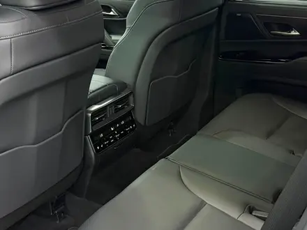Lexus LX 700h VIP 2026 года за 105 000 000 тг. в Алматы – фото 38
