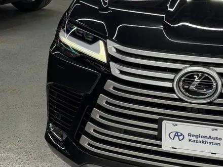 Lexus LX 700h VIP 2026 года за 105 000 000 тг. в Алматы – фото 3