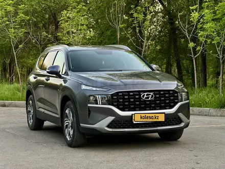 Hyundai Santa Fe 2023 года за 14 500 000 тг. в Алматы