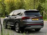 Hyundai Santa Fe 2023 года за 14 500 000 тг. в Алматы – фото 5