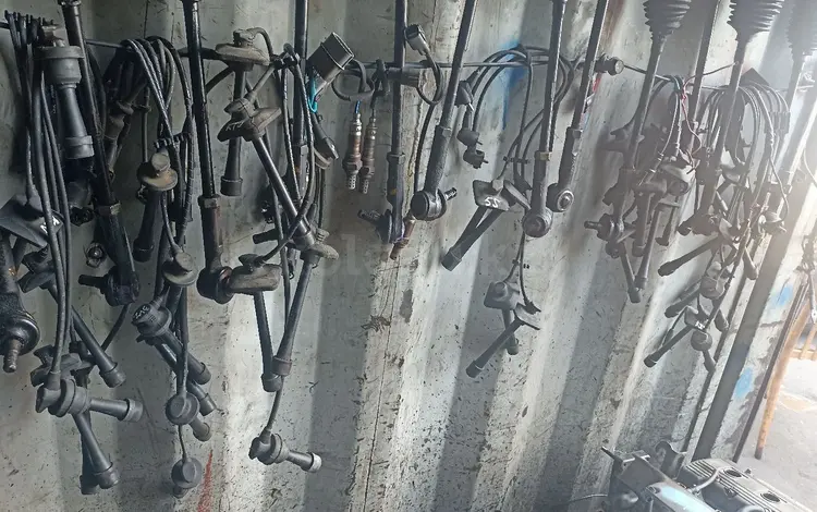 Свеча провода Камри 20 2.2объём за 15 000 тг. в Алматы