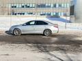Toyota Camry 2017 года за 12 200 000 тг. в Астана – фото 3