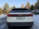 Audi Q8 2023 года за 37 500 000 тг. в Алматы – фото 4