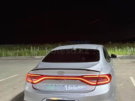 Hyundai Grandeur 2017 года за 9 100 000 тг. в Алматы – фото 3