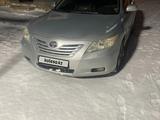 Toyota Camry 2006 года за 6 100 000 тг. в Актобе – фото 2