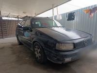 Volkswagen Passat 1992 года за 600 000 тг. в Тараз