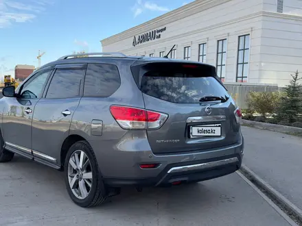 Nissan Pathfinder 2014 года за 11 000 000 тг. в Уральск – фото 2