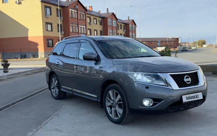 Nissan Pathfinder 2014 годаfor11 000 000 тг. в Уральск