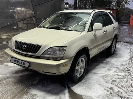 Lexus RX 300 1999 года за 4 550 000 тг. в Алматы – фото 2