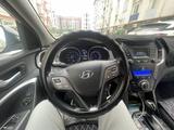 Hyundai Santa Fe 2014 годаүшін9 500 000 тг. в Атырау – фото 5