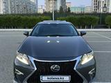 Lexus ES 300h 2014 года за 10 850 000 тг. в Атырау – фото 2