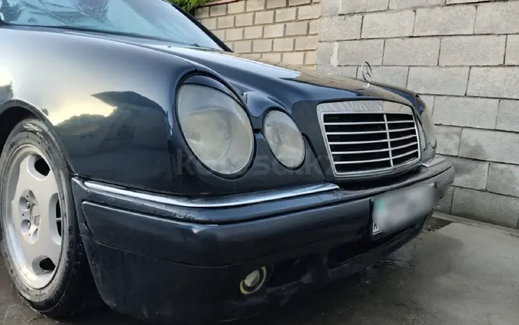 Mercedes-Benz E 320 1996 годаүшін2 600 000 тг. в Алматы