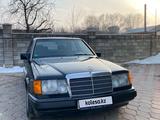 Mercedes-Benz E 230 1992 года за 2 600 000 тг. в Алматы – фото 2