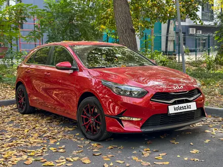 Kia Cee'd 2023 года за 10 900 000 тг. в Алматы – фото 2