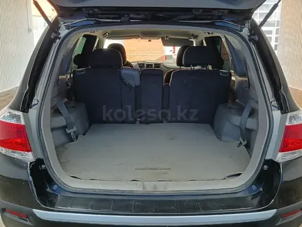 Toyota Highlander 2011 года за 7 960 050 тг. в Актобе – фото 10