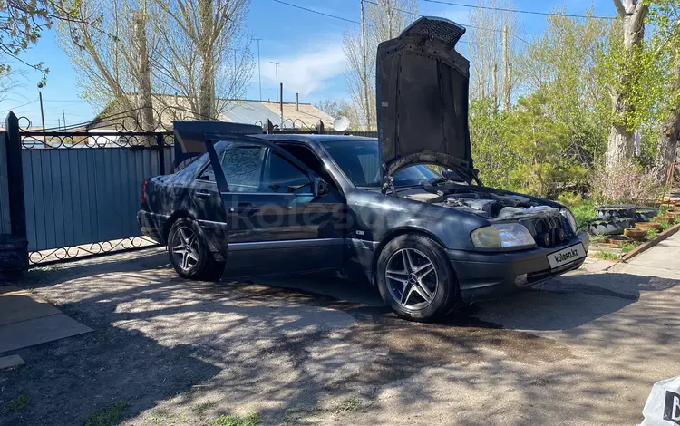 Mercedes-Benz C 220 1994 года за 2 300 000 тг. в Астана