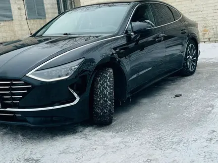 Hyundai Sonata 2022 года за 12 200 000 тг. в Усть-Каменогорск – фото 3