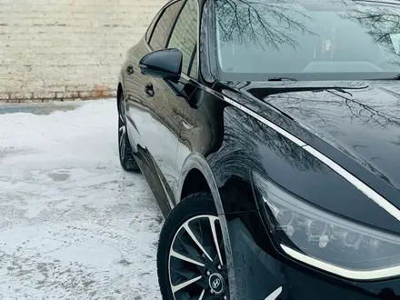 Hyundai Sonata 2022 года за 12 200 000 тг. в Усть-Каменогорск – фото 2