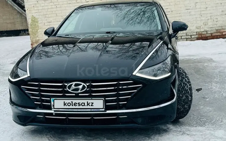 Hyundai Sonata 2022 года за 12 200 000 тг. в Усть-Каменогорск