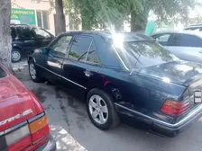 Mercedes-Benz E-Class, 1990
