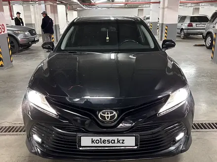 Toyota Camry 2019 годаүшін18 550 000 тг. в Астана