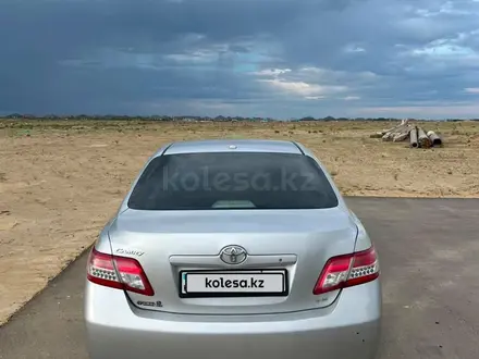 Toyota Camry 2010 года за 6 000 000 тг. в Кульсары – фото 3