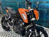 KTM  200 Duke 2014 годаүшін1 400 000 тг. в Атырау