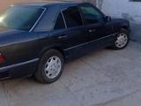 Mercedes-Benz E 220 1994 года за 800 000 тг. в Туркестан – фото 2