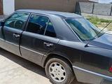 Mercedes-Benz E 220 1994 года за 800 000 тг. в Туркестан