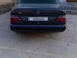 Mercedes-Benz E 220 1994 года за 800 000 тг. в Туркестан – фото 3