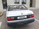 Volkswagen Passat 1993 года за 810 000 тг. в Астана – фото 3