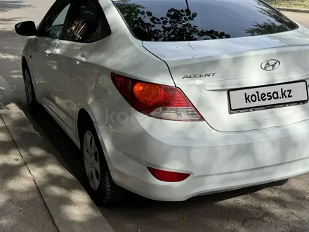 Hyundai Accent 2013 года за 4 100 000 тг. в Караганда – фото 3