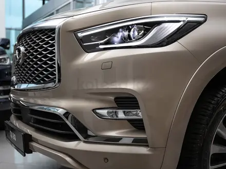 Infiniti QX80 Luxe 2022 года за 53 990 000 тг. в Семей – фото 12