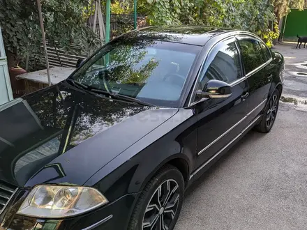 Volkswagen Passat 2004 года за 2 200 000 тг. в Алматы – фото 2