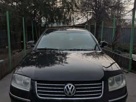 Volkswagen Passat 2004 года за 2 200 000 тг. в Алматы – фото 4